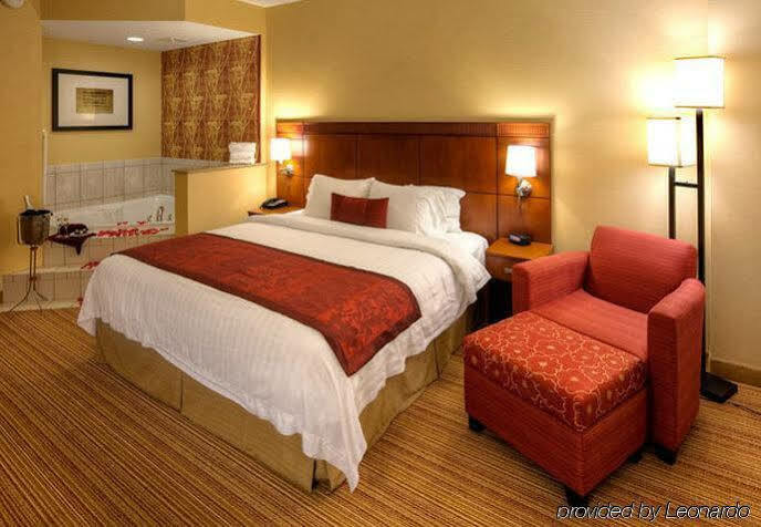 Hotel Courtyard By Marriott Roanoke Airport Zewnętrze zdjęcie